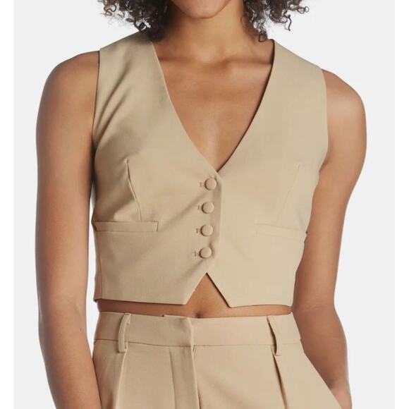 Bardot - Callista Vest in Tan Brown - Picture 4 of 4